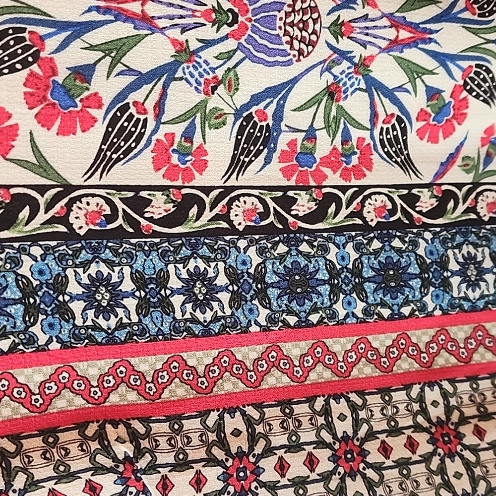 Colorful Top - Picture 2 of 5